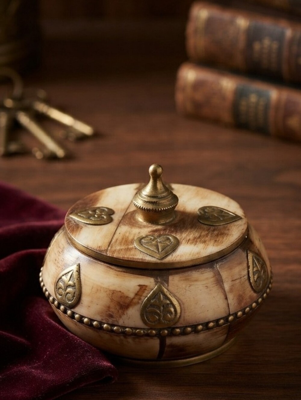 Vintage Handcrafted Indian Bone & Brass Inlay Trinket Box Boho Keepsake
